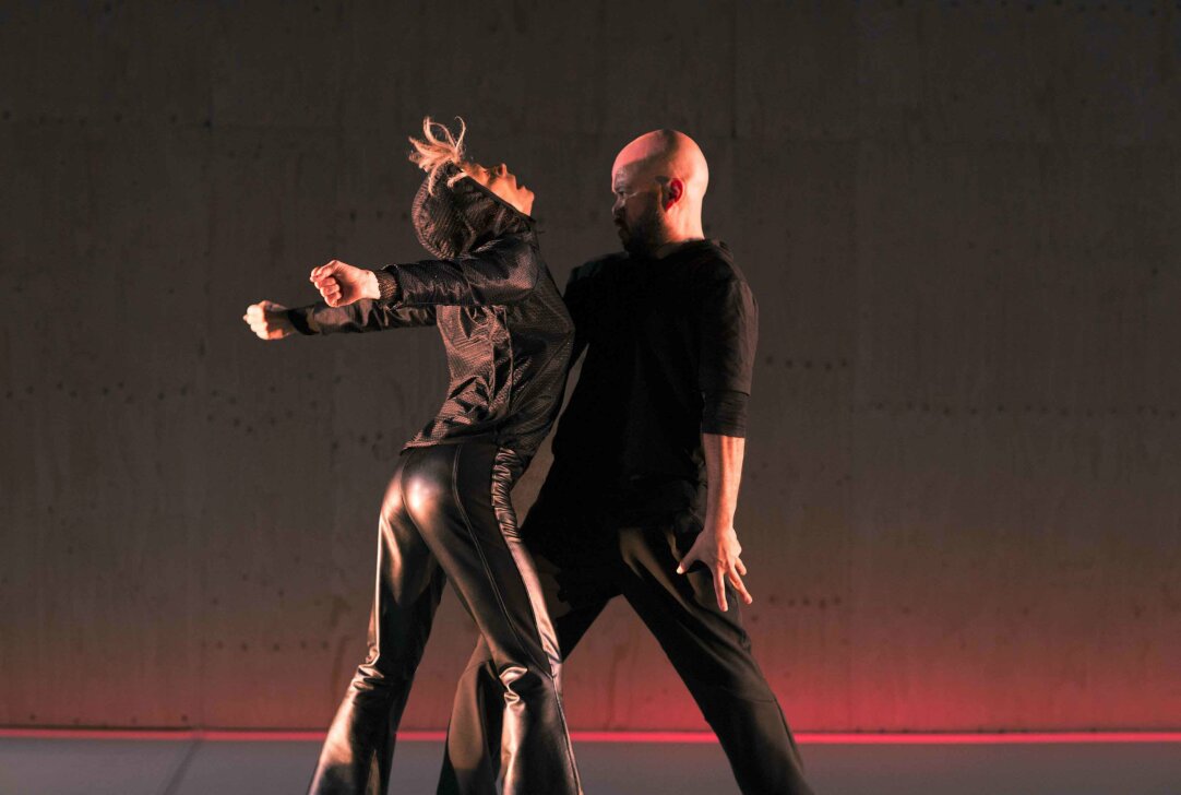 Louise Lecavalier in Battleground