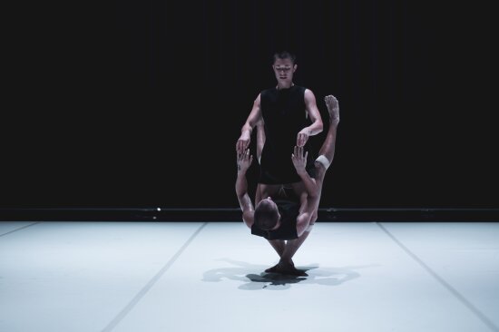 Chunky Move / Anouk van Dijk © Pippa Samaya