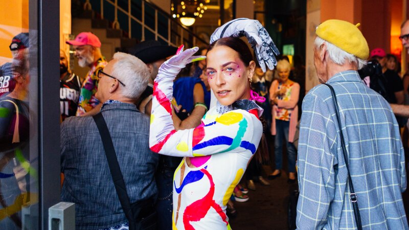 Pride Art Expo: PEEKABOO