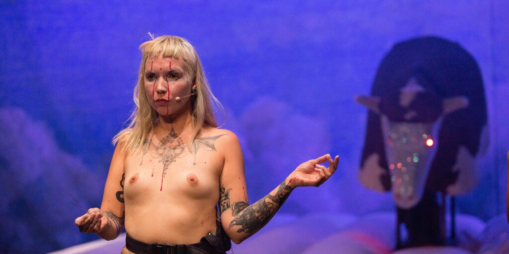 Julidans Nl Apollon Musagete Xl Shows Internationaal Theater Amsterdam Julidans Nl Apollon Musagete Xl Shows Internationaal Theater Amsterdam